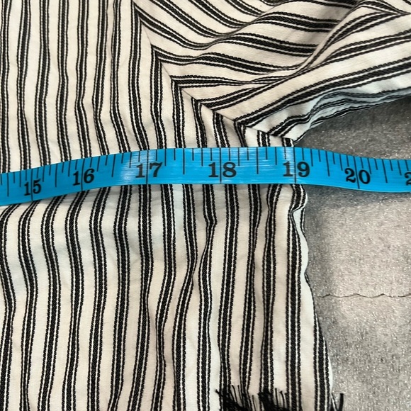[L]Zara Black White Stripped Lace Cotton Bell Sleeve Blouse - Picture 7 of 11